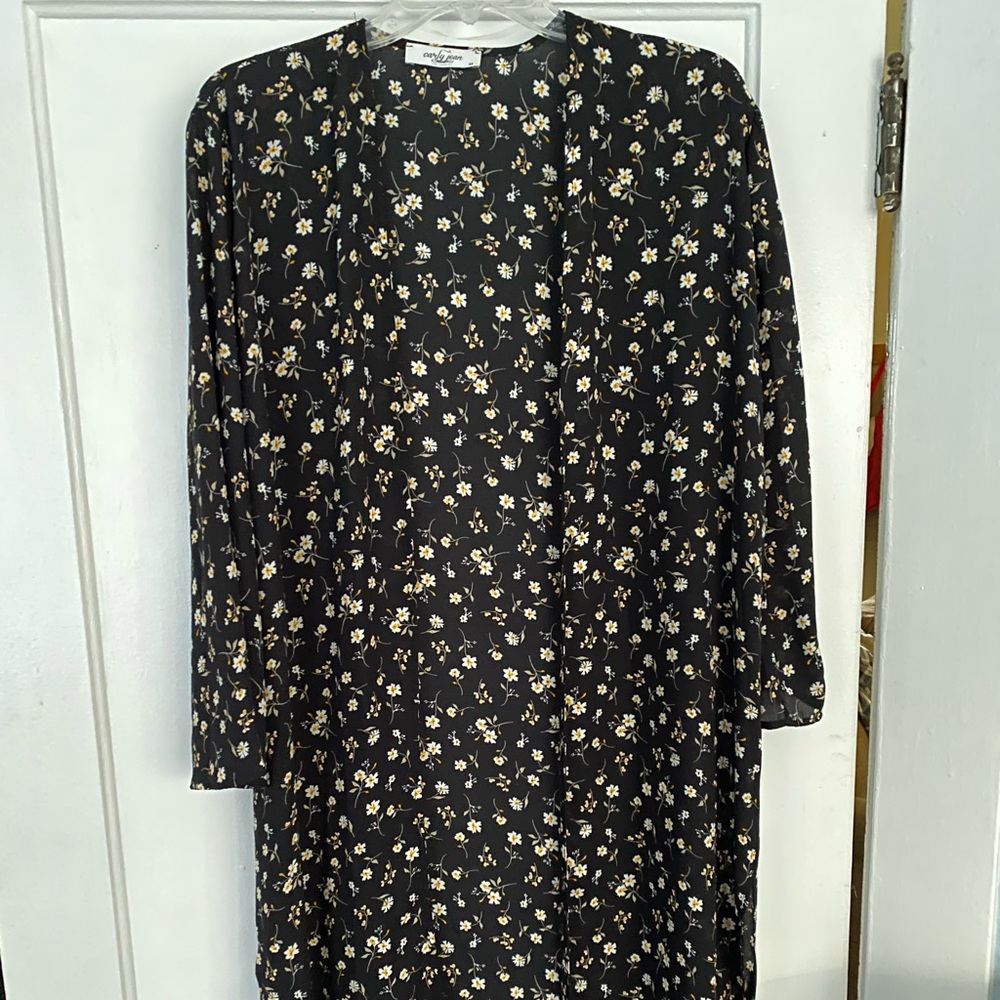 Carly Jean Los Angeles Long Kimono